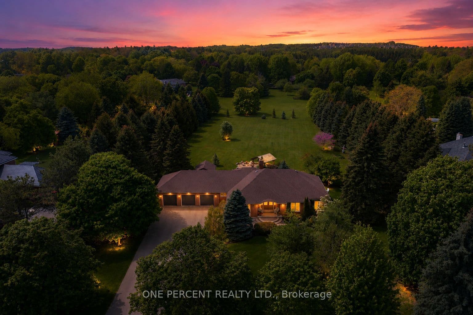 10 Cranston Drive, Caledon - Detached