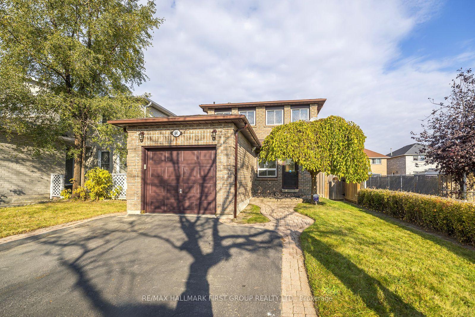141 Daniels Crescent, Ajax, ON L1T 1Z6