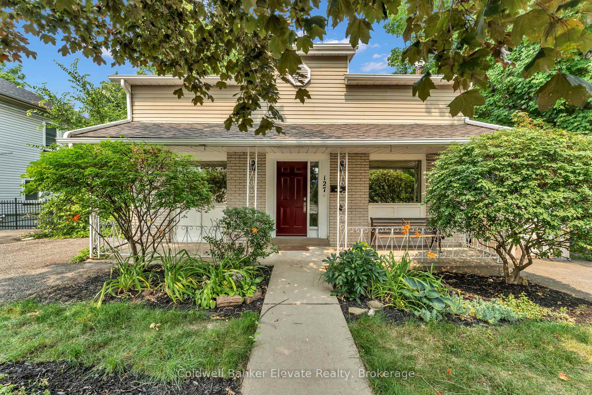 127 Main Street S, Halton Hills, ON L7G 3E5
