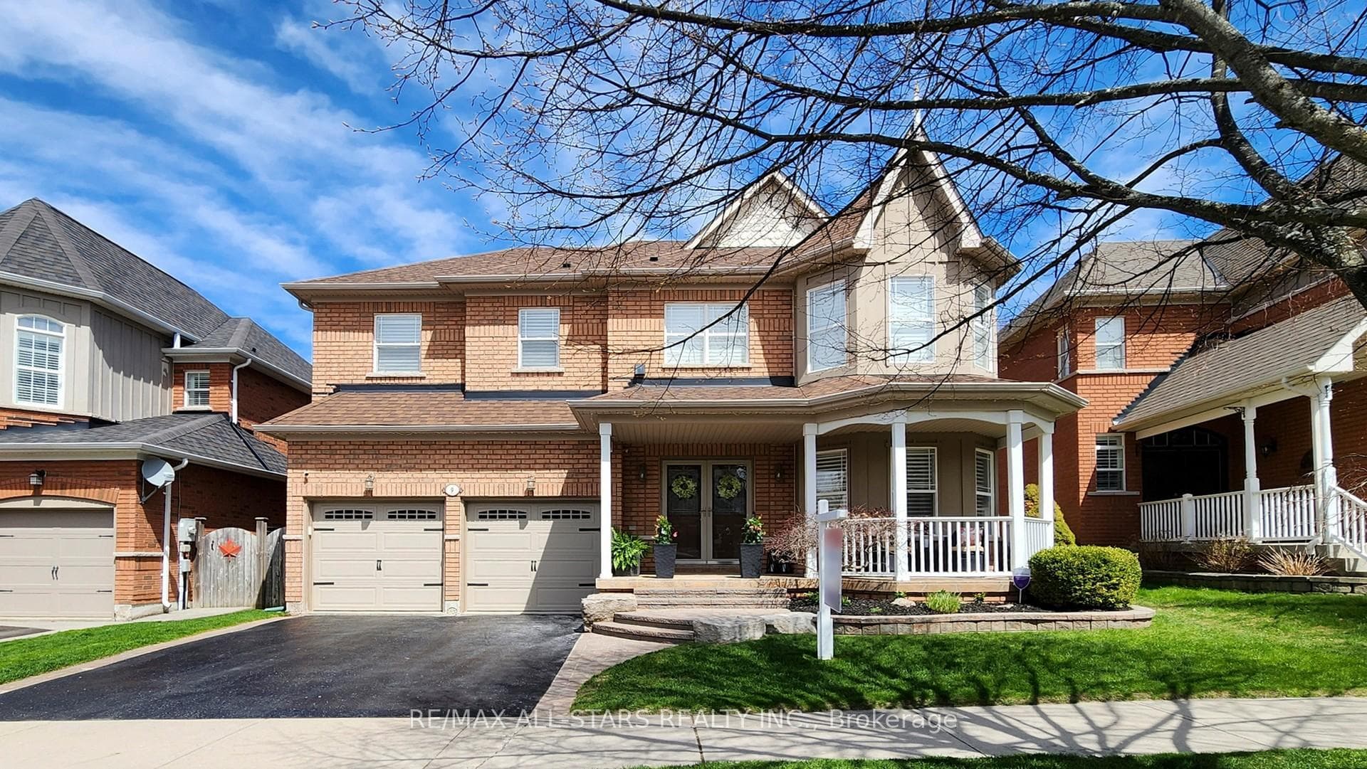 9 Confederation Drive, Uxbridge, ON L9P 1Z4