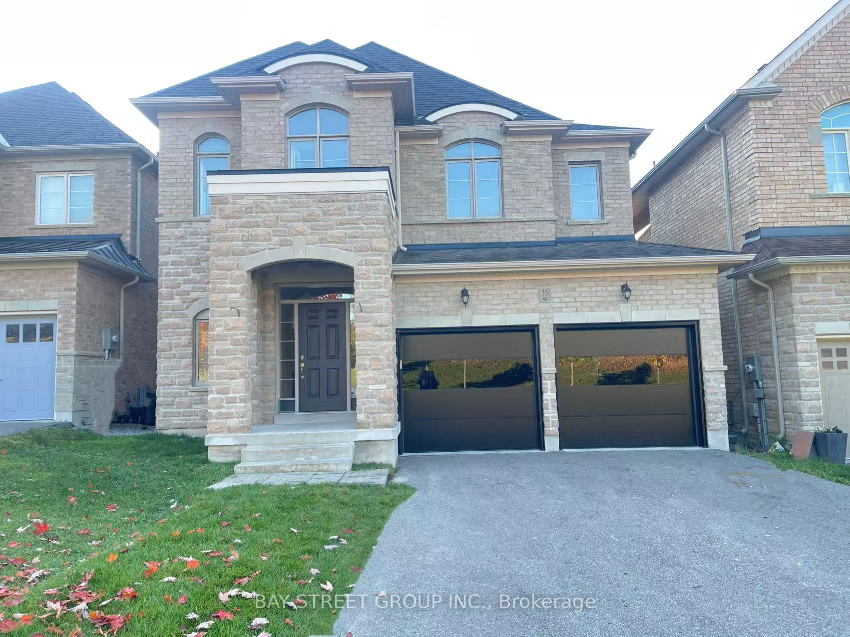 35 Walter Tunny Crescent, East Gwillimbury, ON L9N 0R4