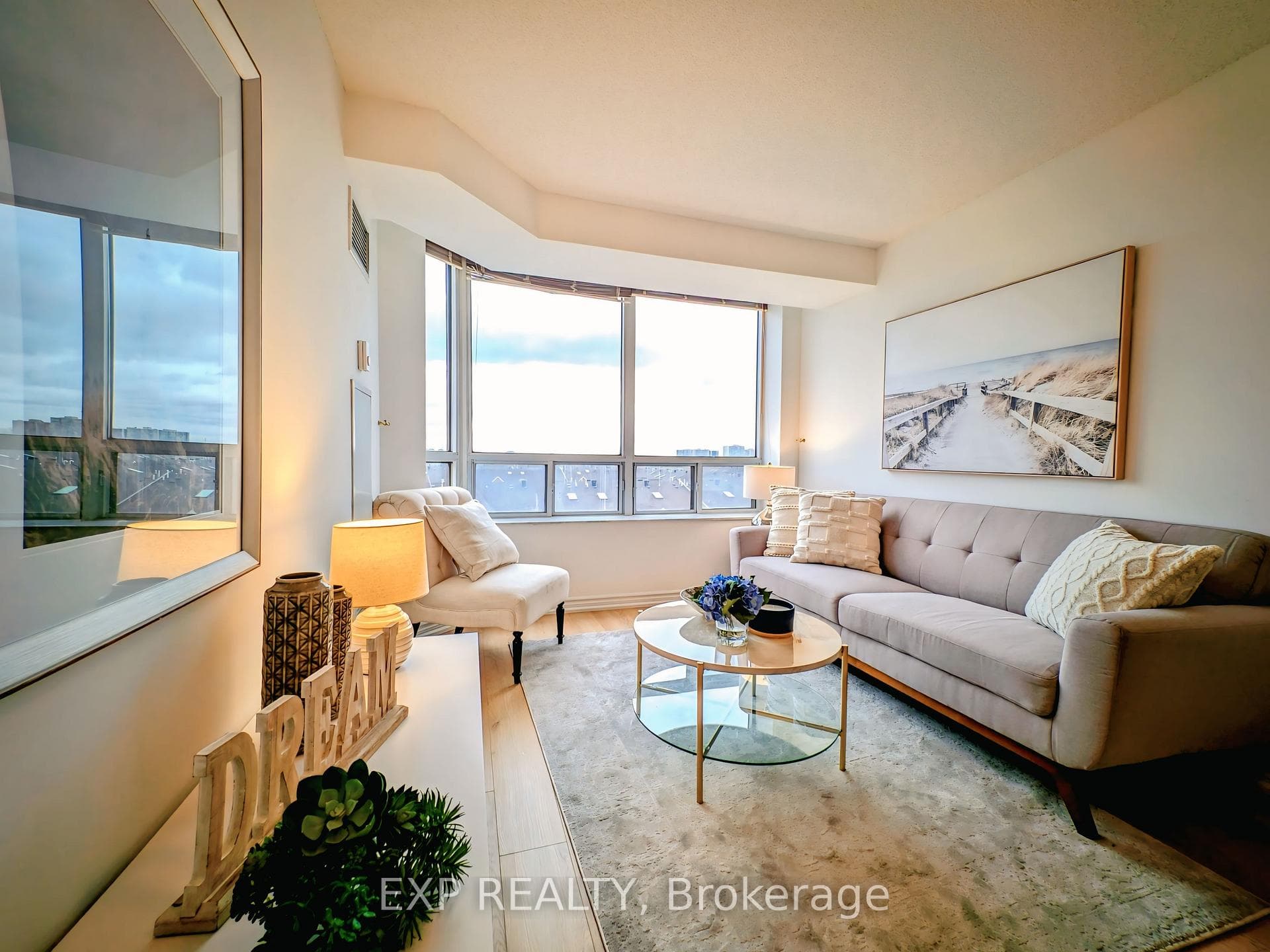 3088 Kennedy Road 712, Toronto, ON M1V 5M4