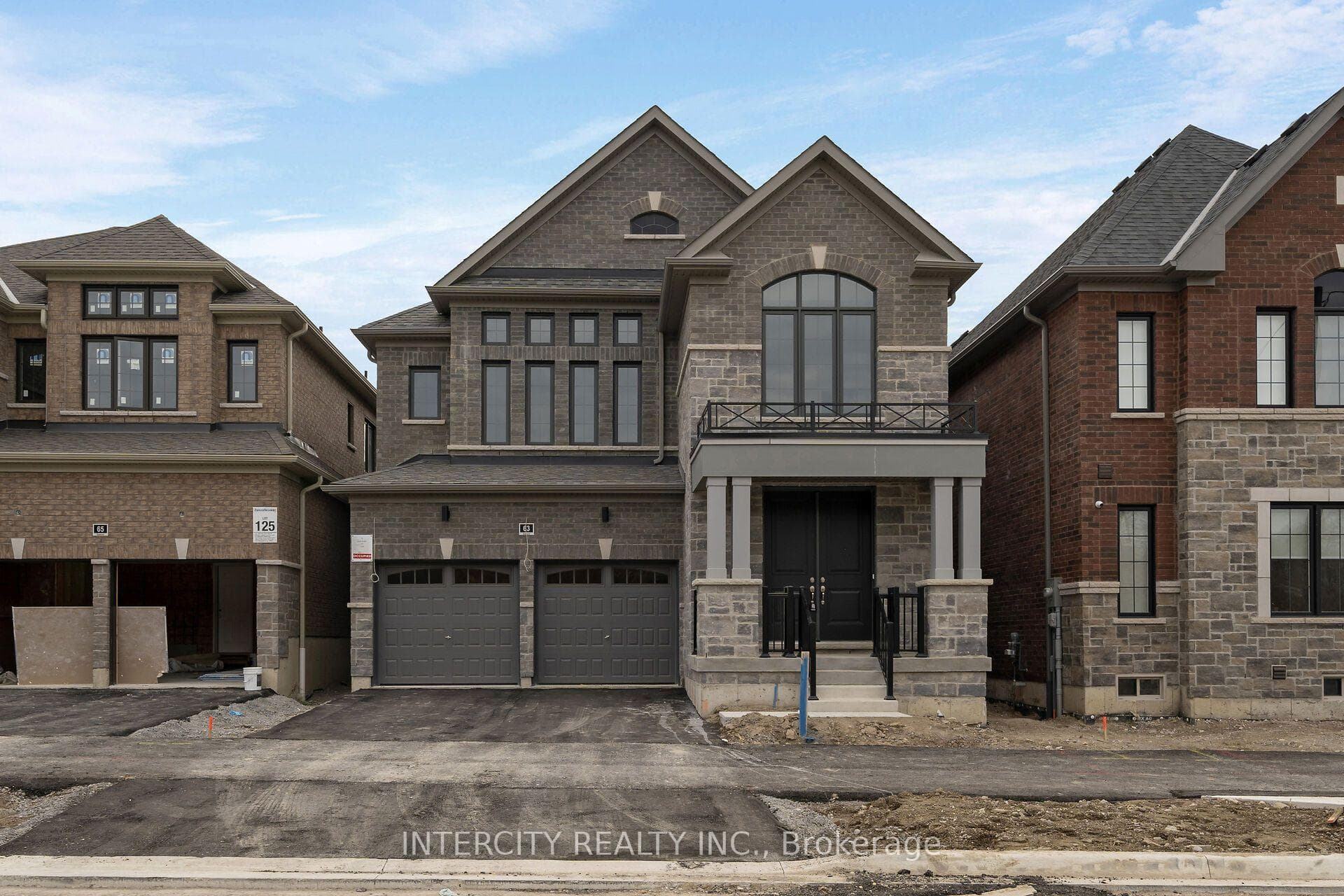 63 Bergamot Road, Whitby, ON L1M 0M8