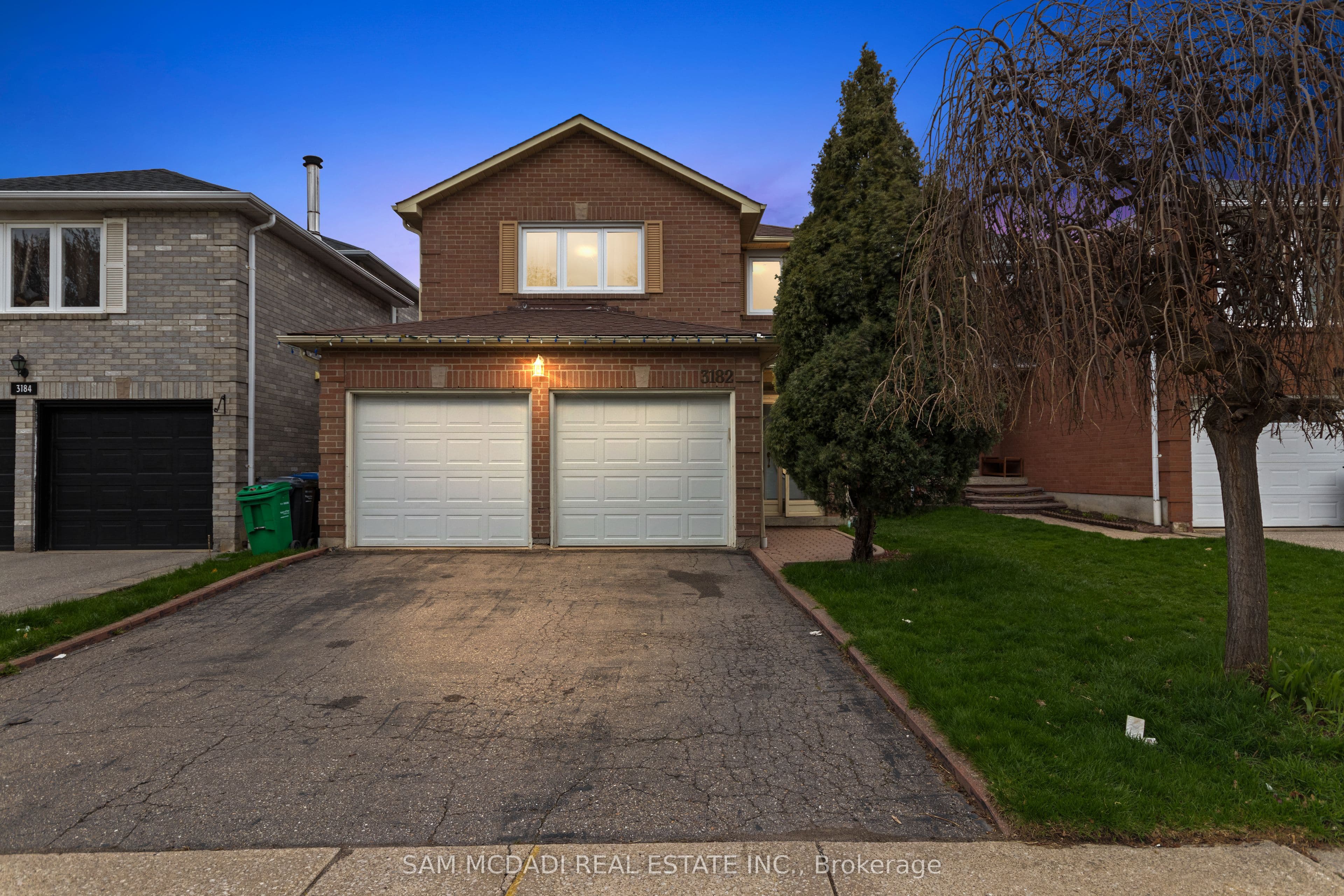 3182 Shadetree Drive, Mississauga - Detached