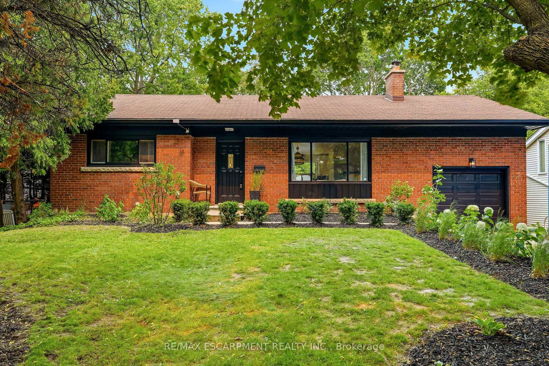 271 Linden Avenue, Burlington, ON L7L 2P4