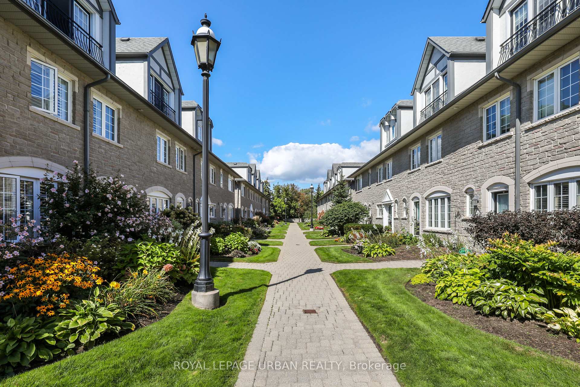 1995 Royal Road 157, Pickering, ON L1V 6V9