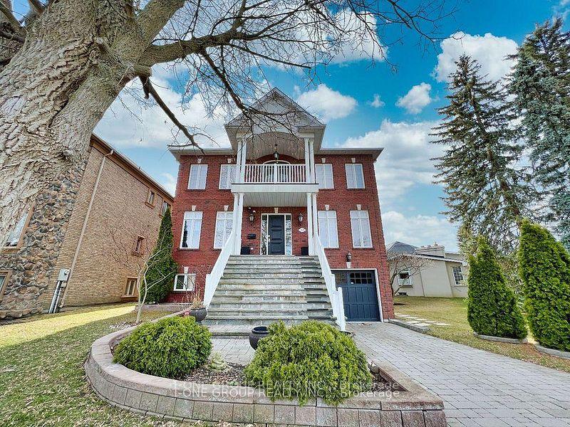 253 Carlton Road, Markham, ON L3R 2A3