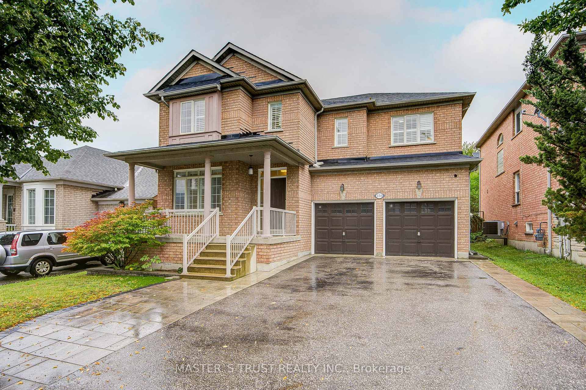 350 Coachwhip Trail, Newmarket, ON L3X 2R6