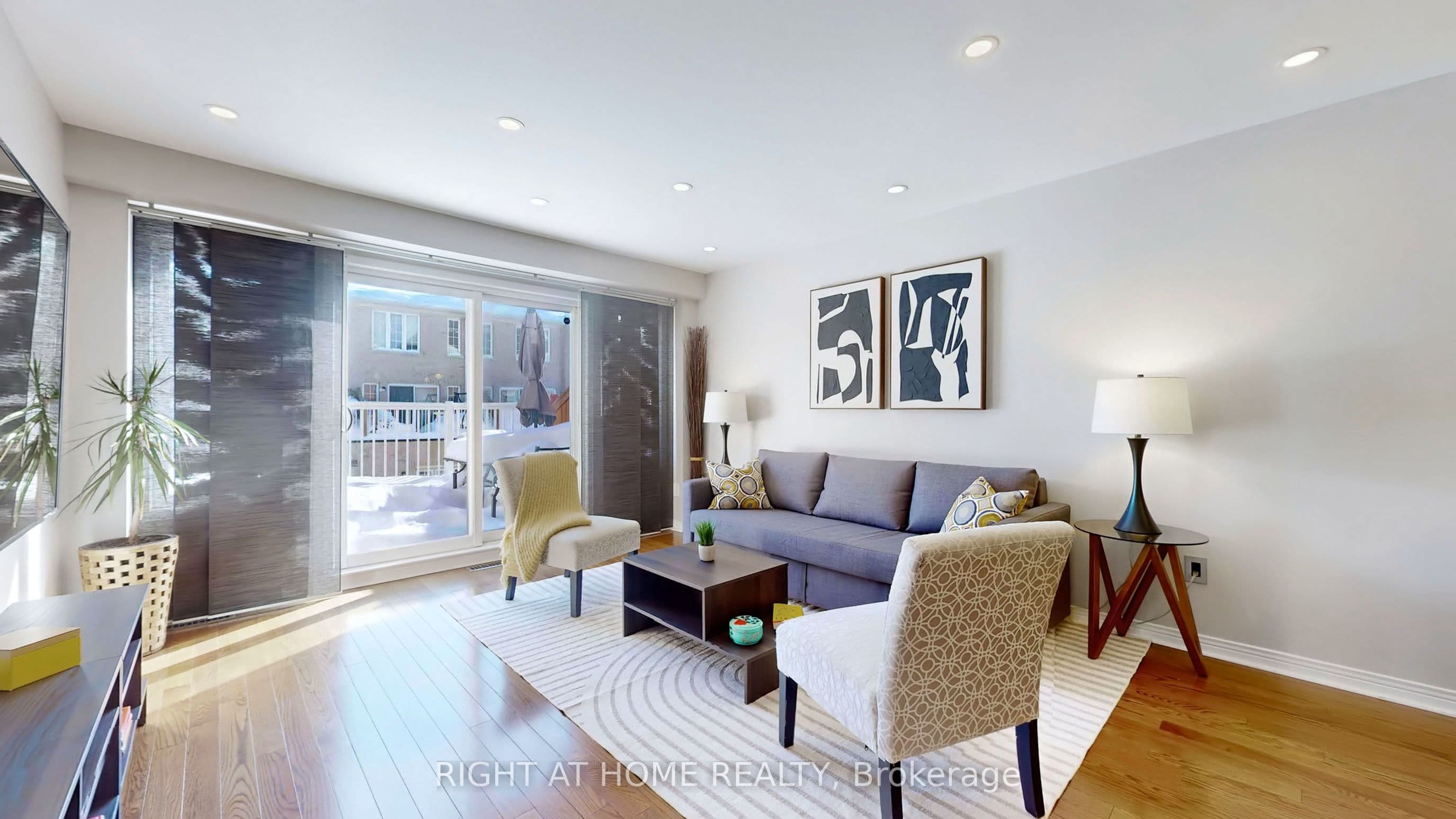 49 Wilkes Crescent, Toronto, ON, Clairlea-Birchmount