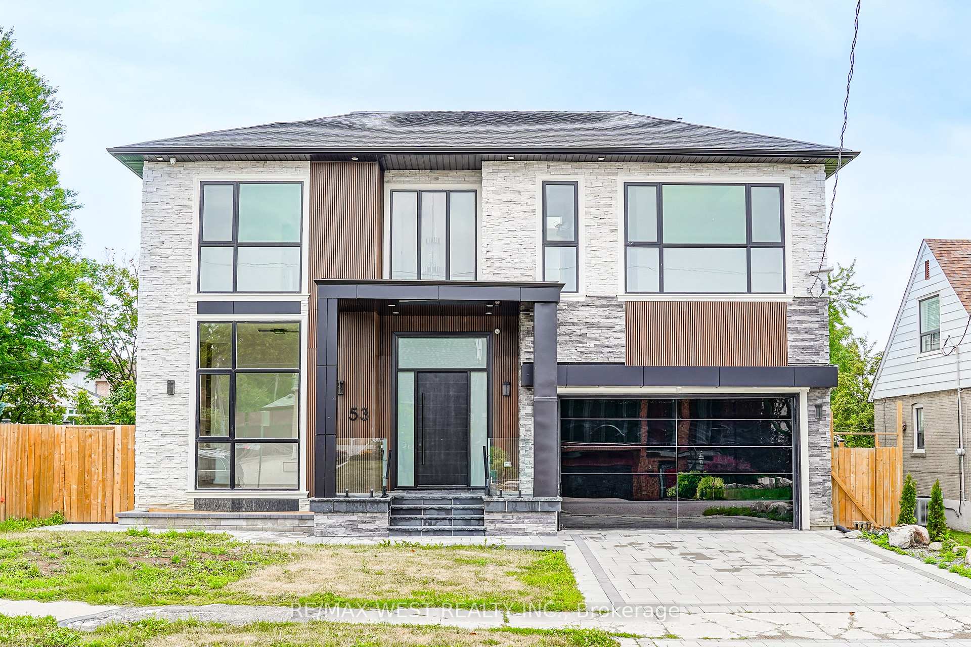 53 Celt Avenue, Toronto, ON M6A 1H2