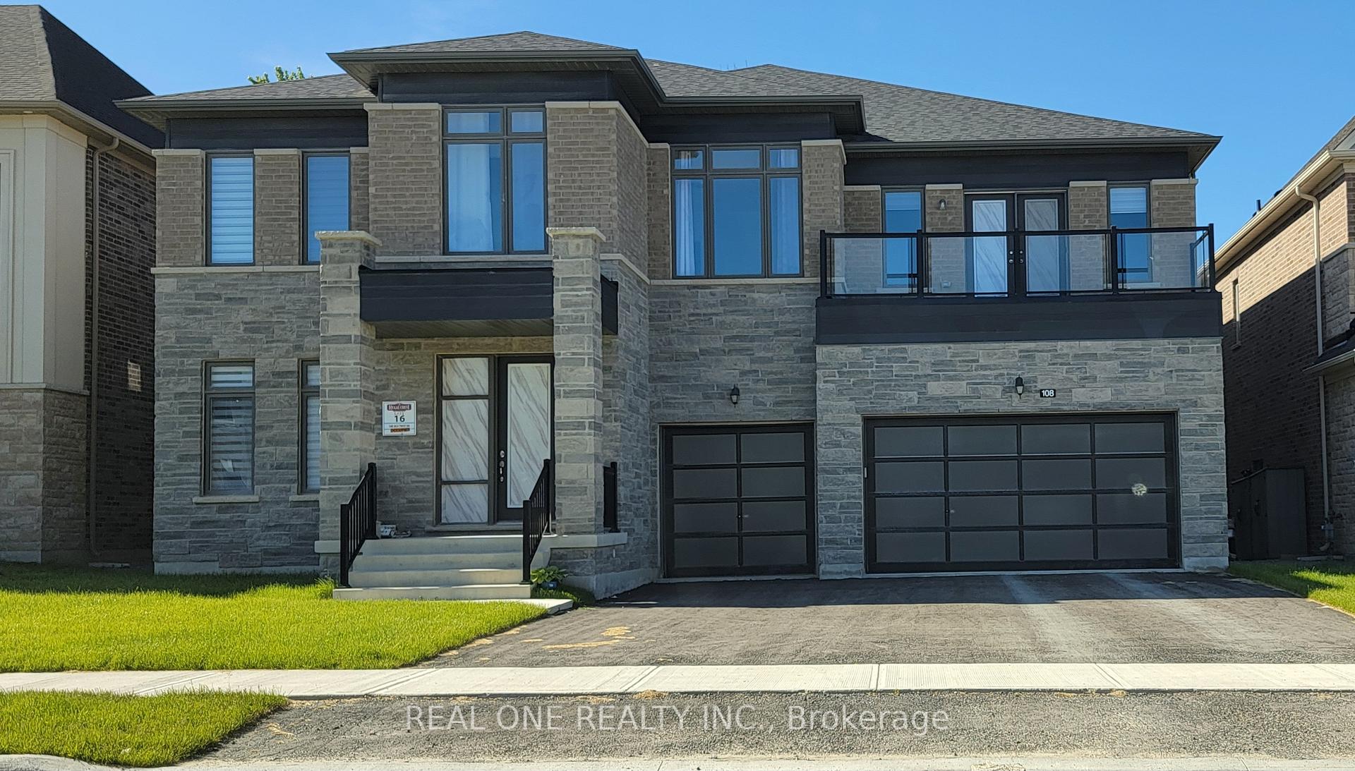 108 Silk Twist Drive, East Gwillimbury, ON L9N 0W4