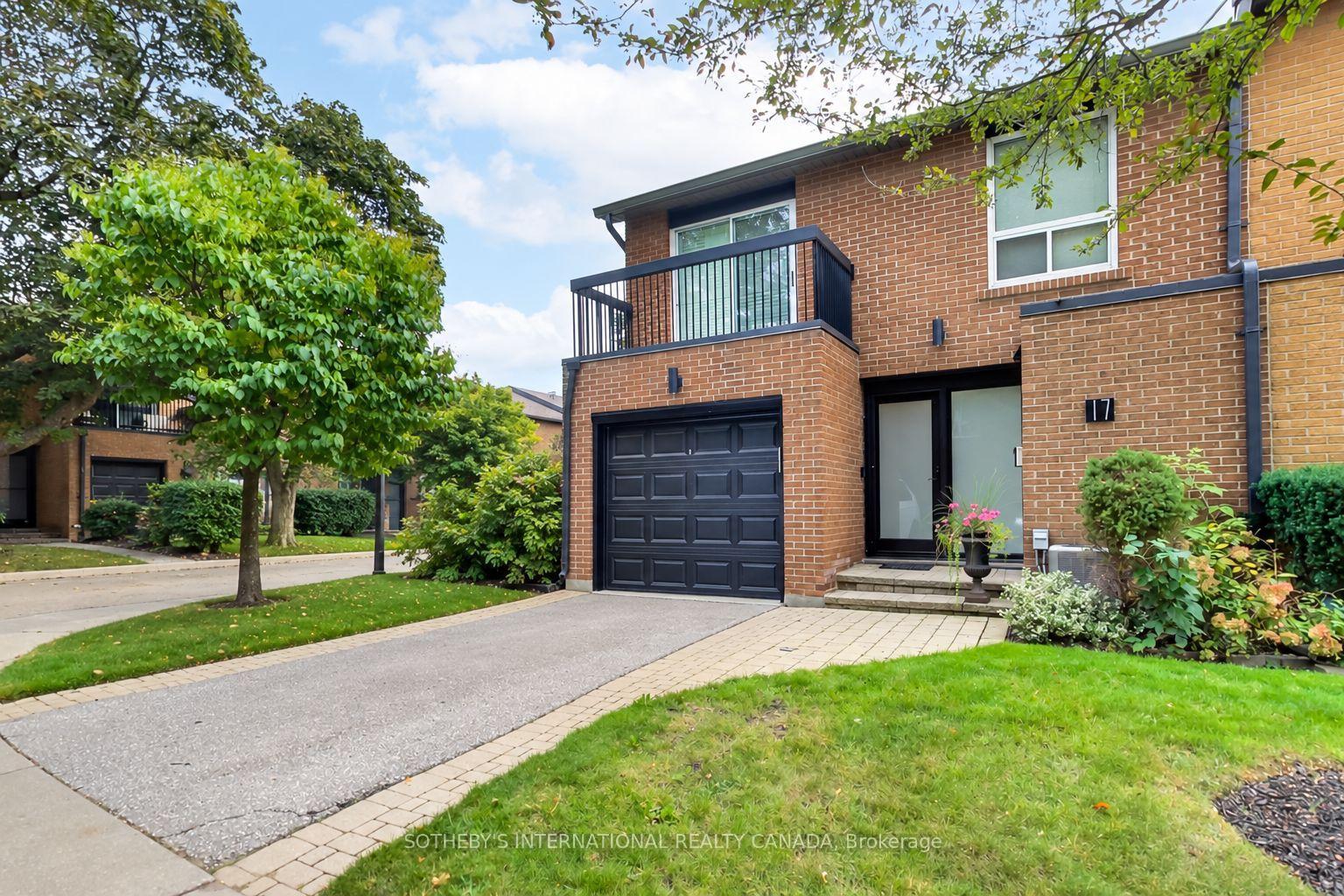 1397 Royal York Road 17, Toronto, ON M9A 4Y9