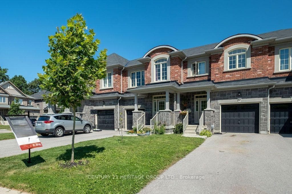 28 Cupples Farm Lane, East Gwillimbury, ON L0G 1M0