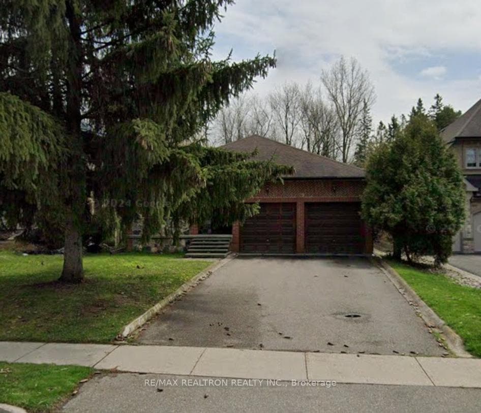 179 Douglas Road, Richmond Hill, ON L4E 3H5