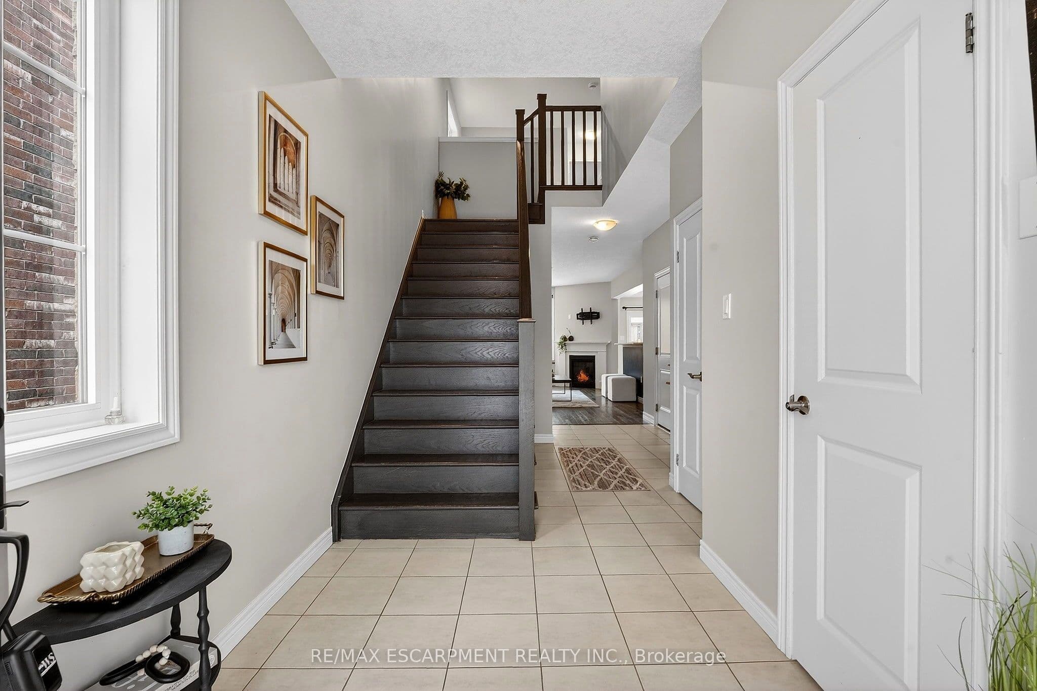 101 Dennis Drive, West Lincoln - Att/Row/Townhouse