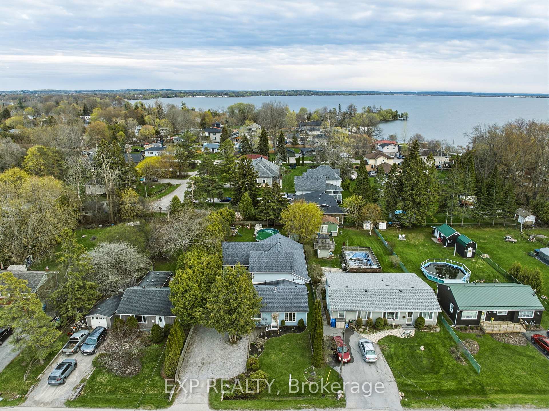 287 Elmview Gardens, Georgina, ON L4P 1E9