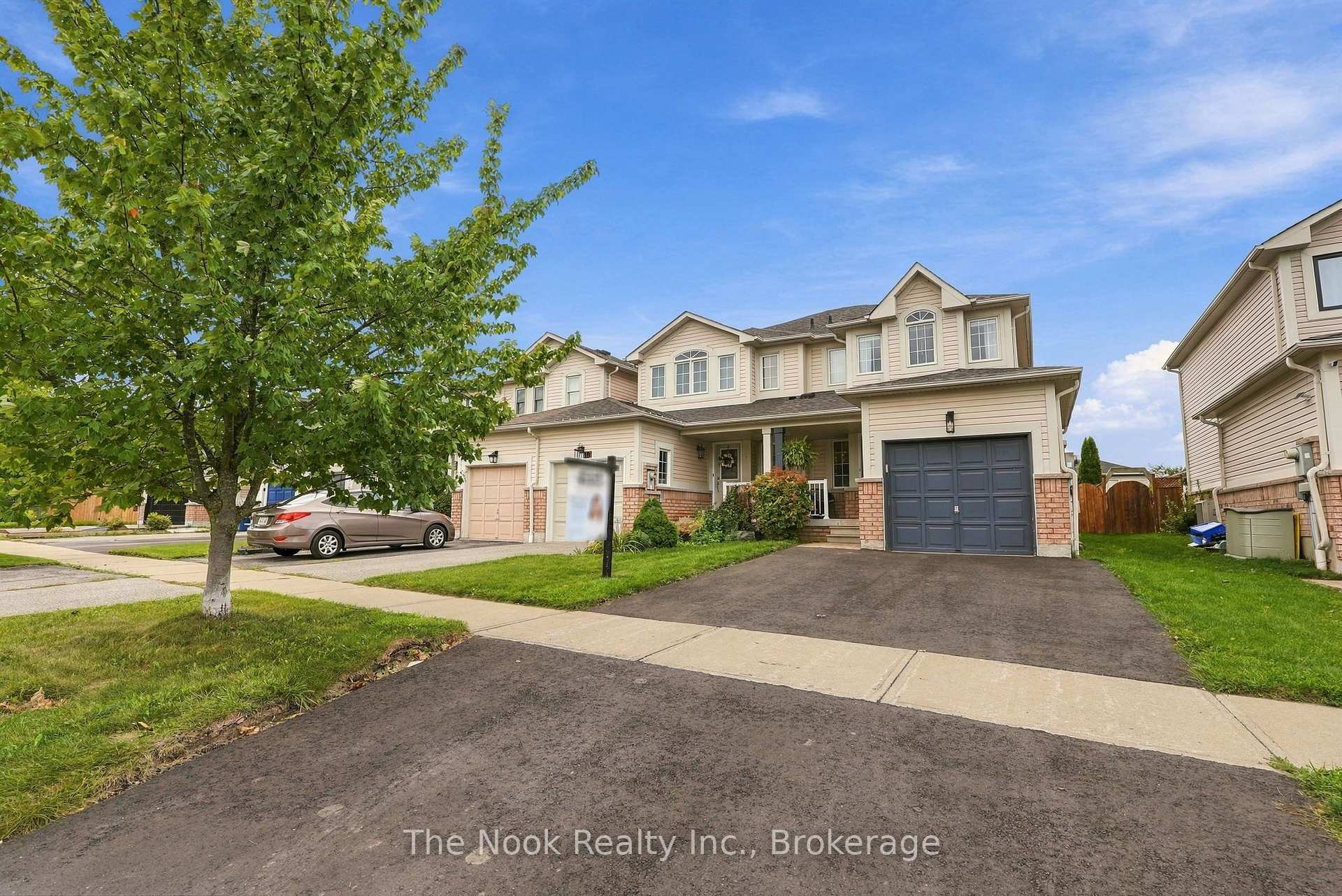 16 Annisson Court, Clarington, ON L1C 5L3