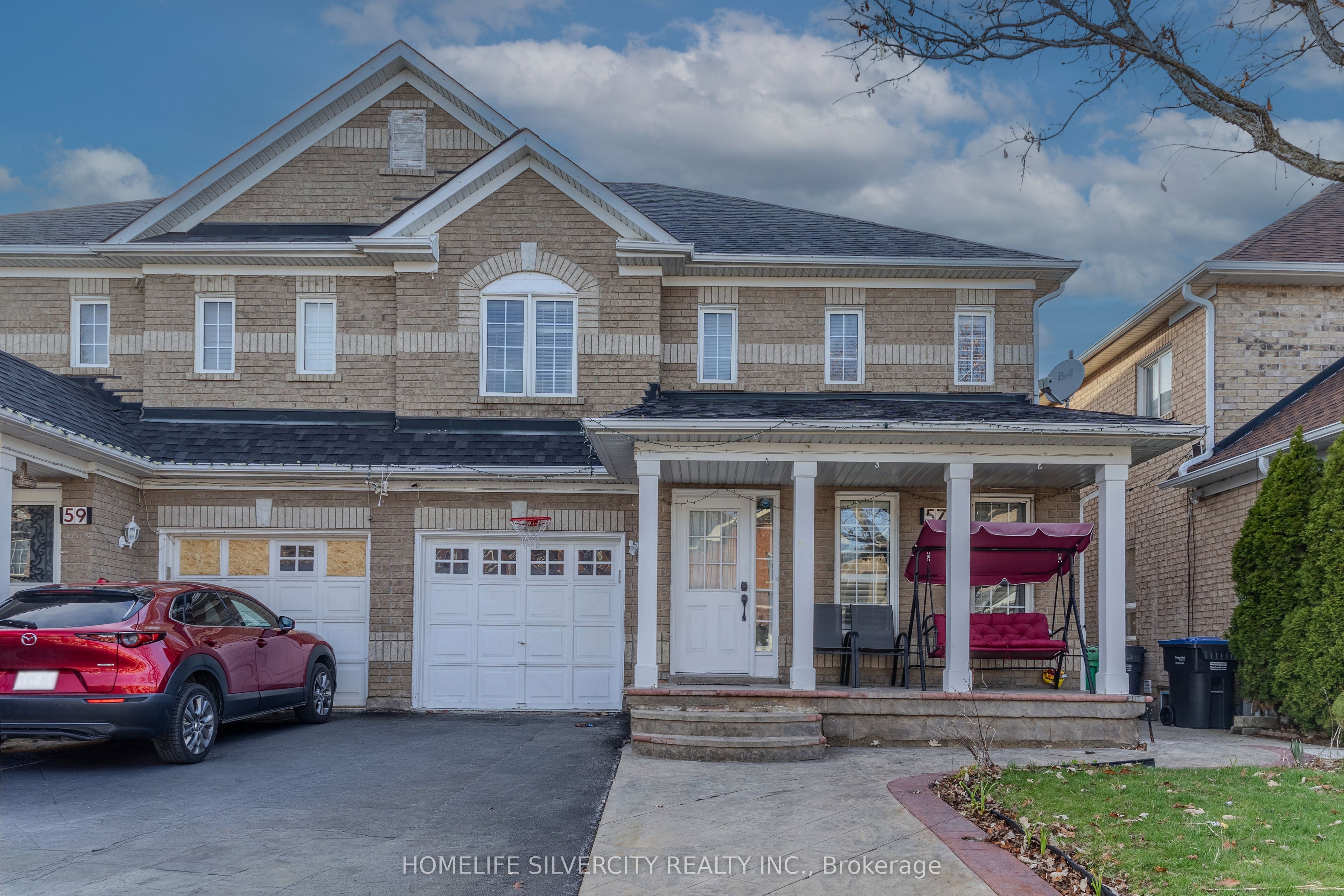 57 Saintsbury Crescent, Brampton - Semi-Detached