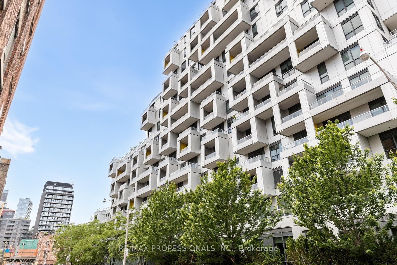 38 Cameron Street 505, Toronto C01, ON M5T 0C3