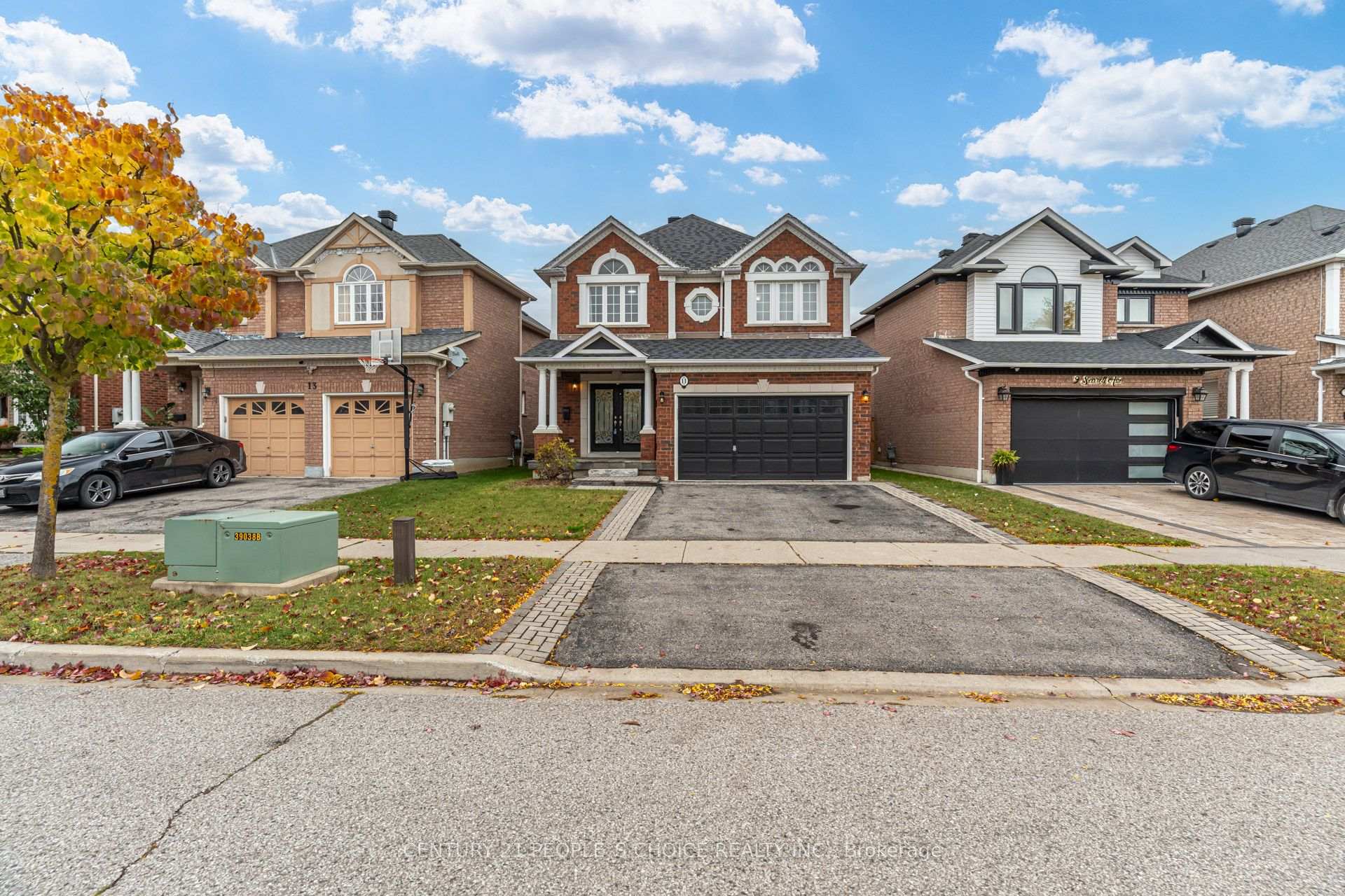 11 Searell Avenue, Ajax, ON L1T 4Z6