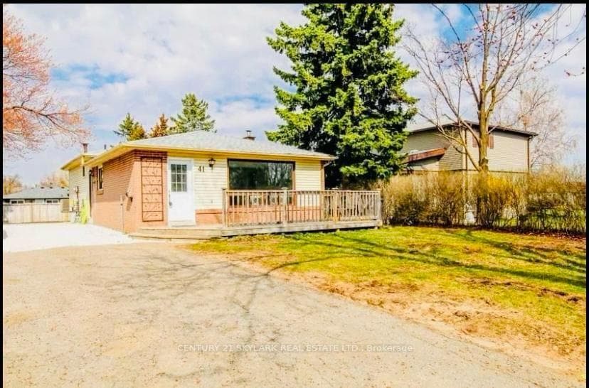 41 Deloraine Drive, Brampton, ON L6T 1T6