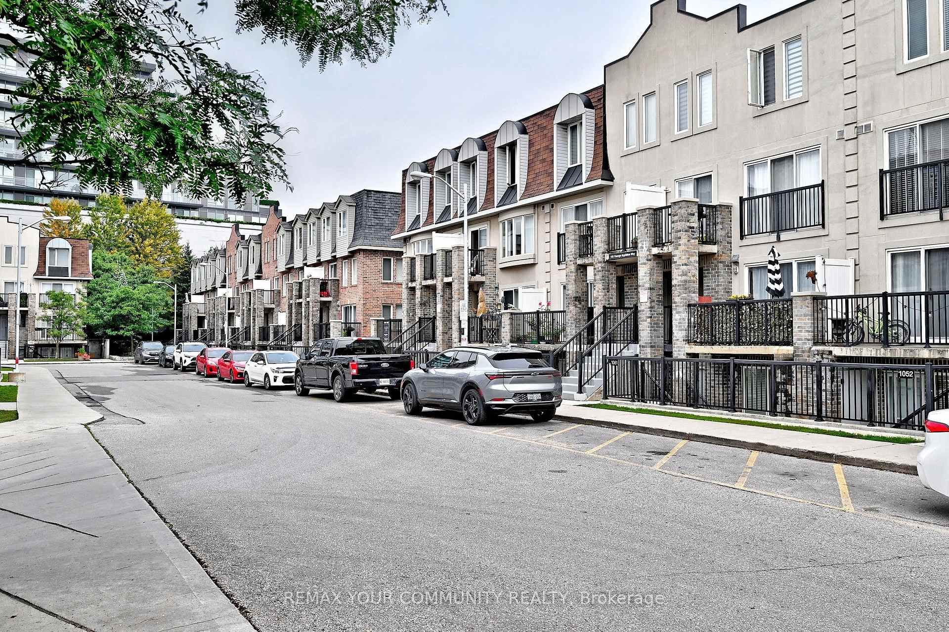 115 George Appleton Way 1047, Toronto, ON M3M 0A2