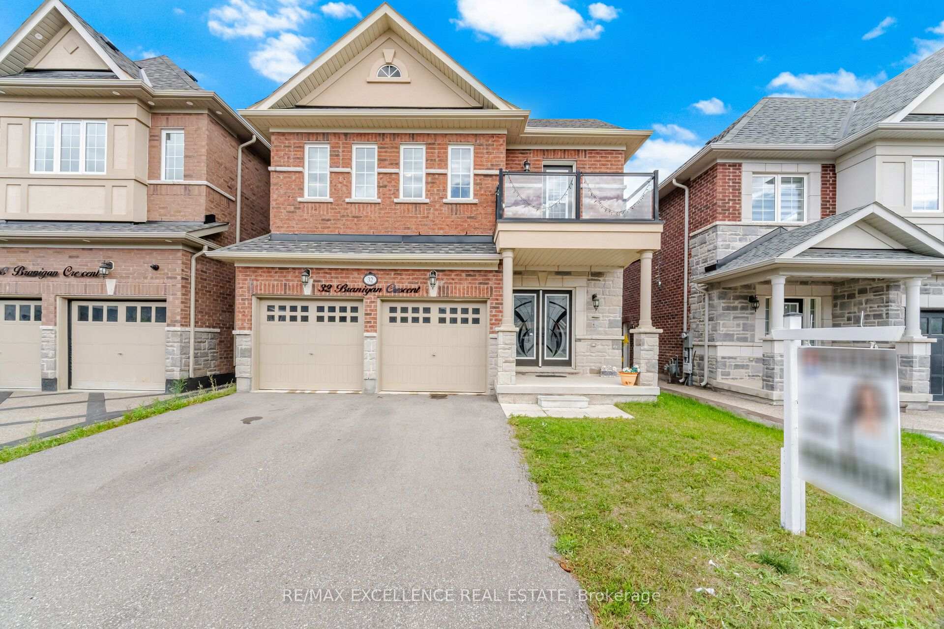 32 Branigan Crescent, Halton Hills, ON L7G 0N1