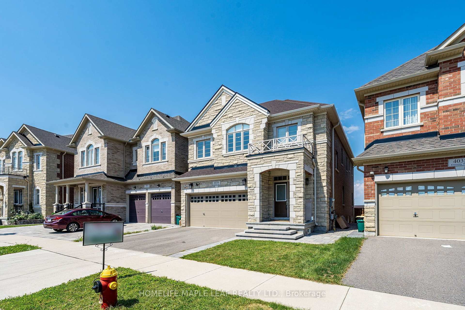 4039 Eternity Way, Oakville, ON L6H 3R4
