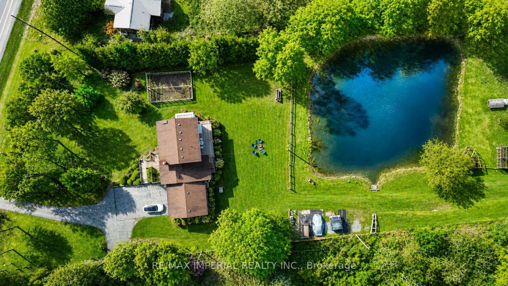 23276 Highway 48 Road, Georgina, ON L0E 1L0