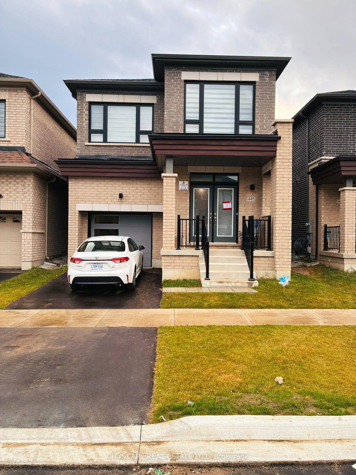 445 Kennedy Circle W, Milton, ON L9E 2C6