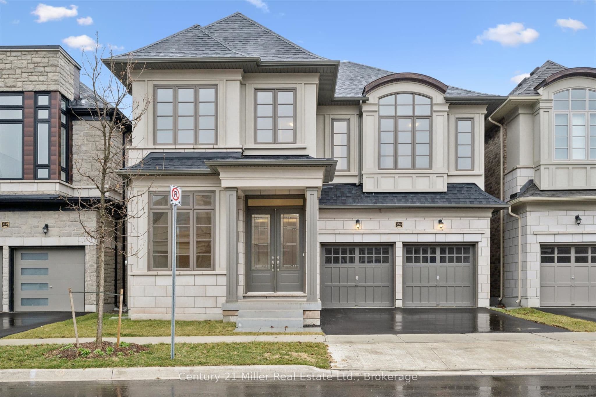 3242 Millicent Avenue, Oakville - Detached