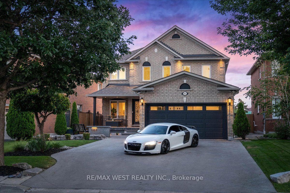 107 Wildhaven Crescent, Vaughan, ON L6A 2G8