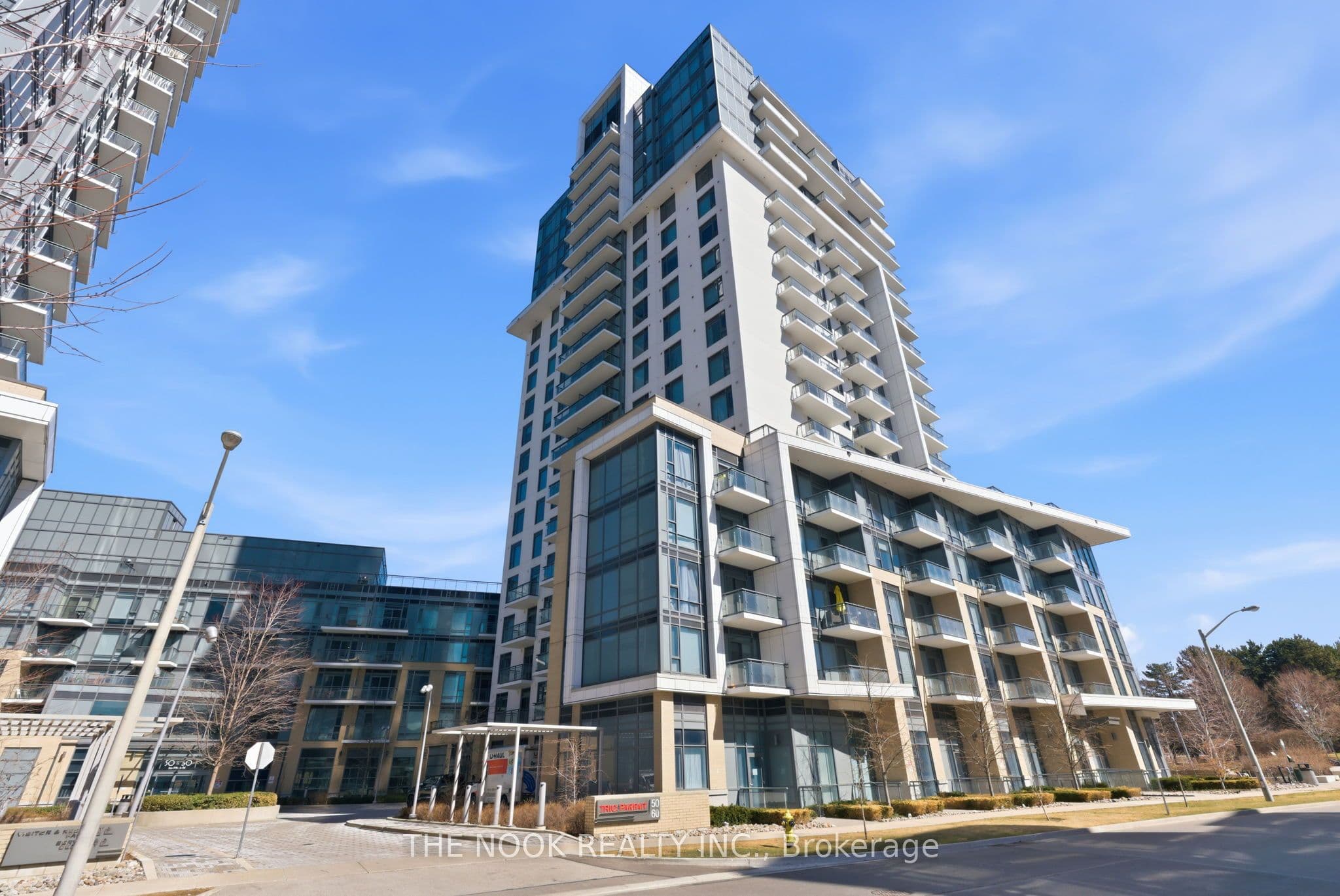 60 Ann O'reilly Road, Toronto - Condo Apartment