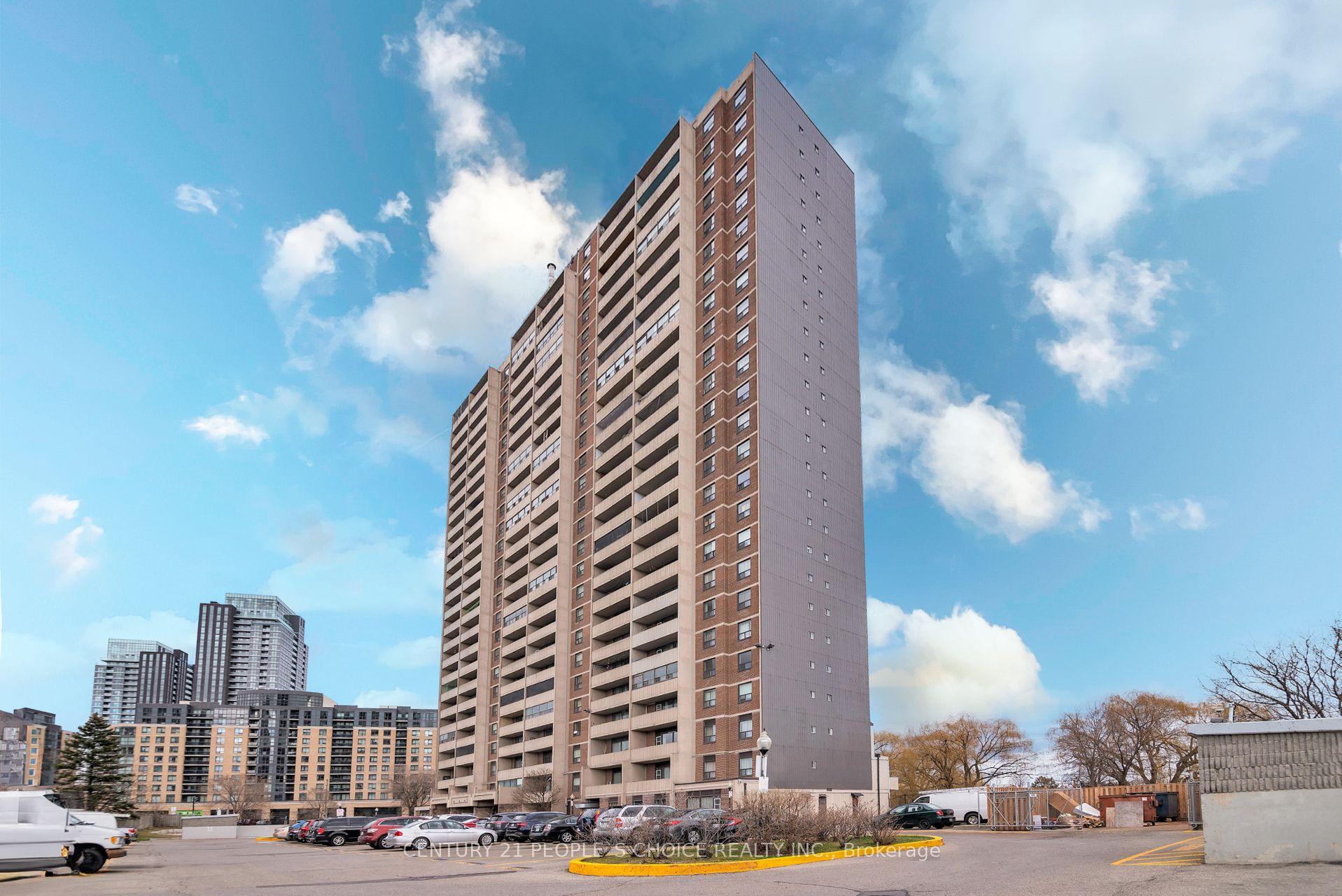 3390 Weston Road 902, Toronto, ON M9M 2X3