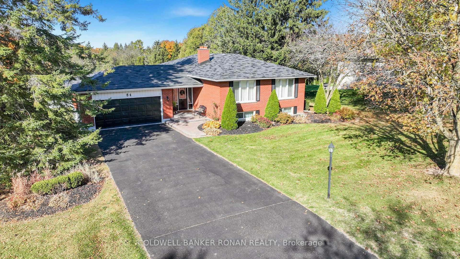 84 Cook Drive, King, ON L7B 0E5