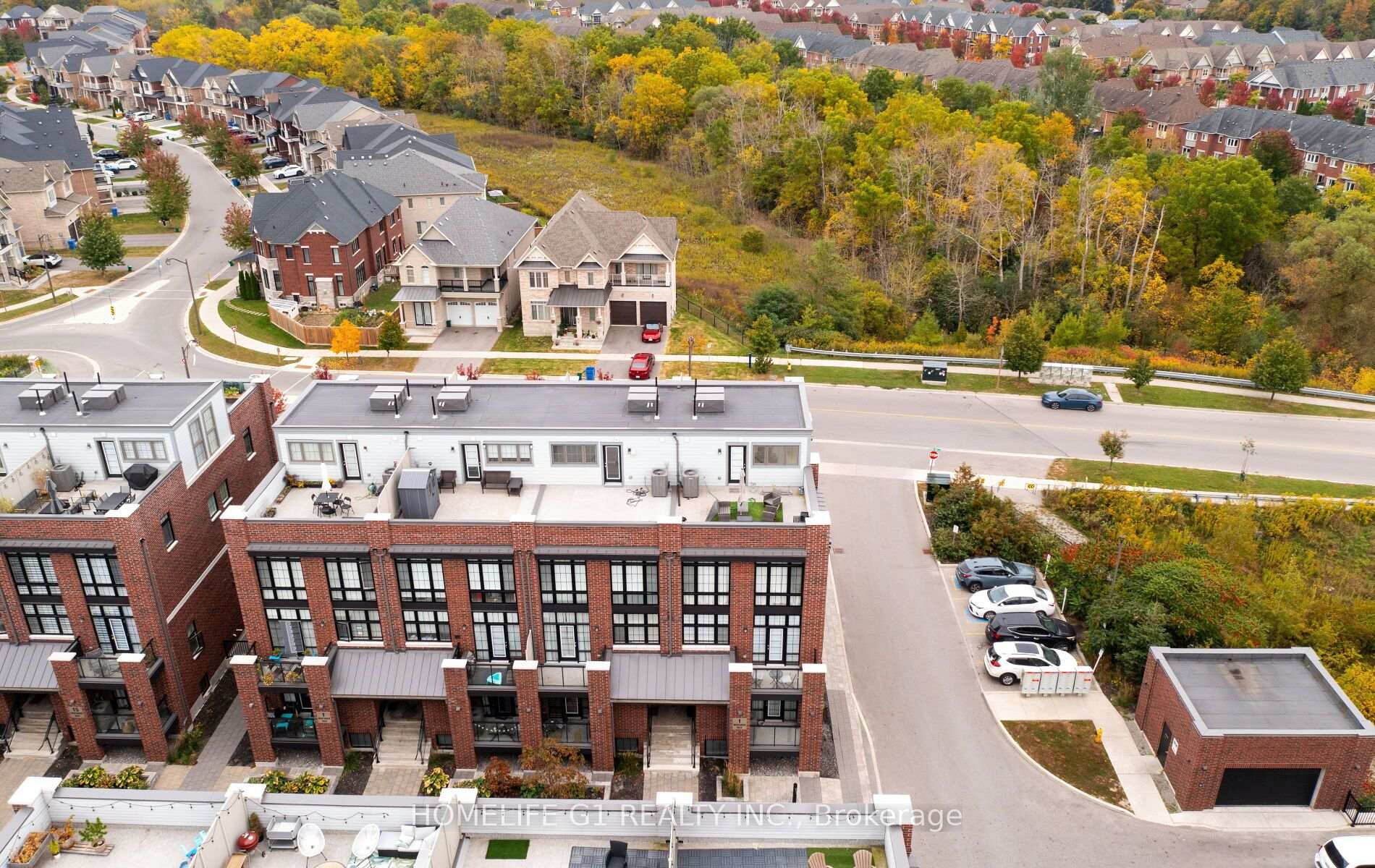 1 Whitaker Way, Whitchurch-Stouffville, ON L4A 0W5