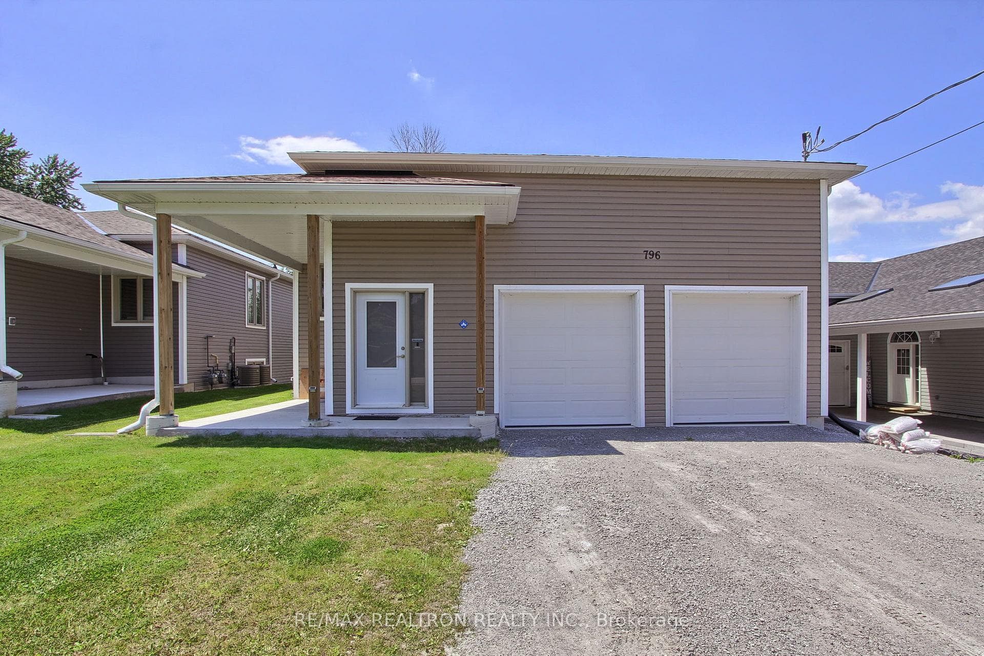 796 Rockaway Road, Georgina, ON L0E 1S0