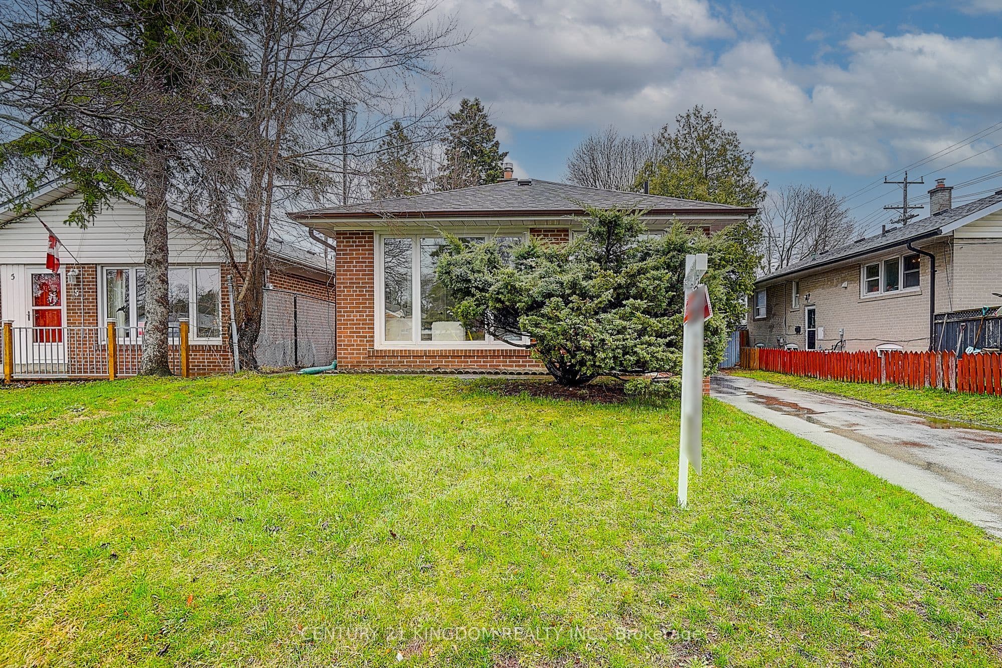 3 Botany Hill Road, Toronto - Detached