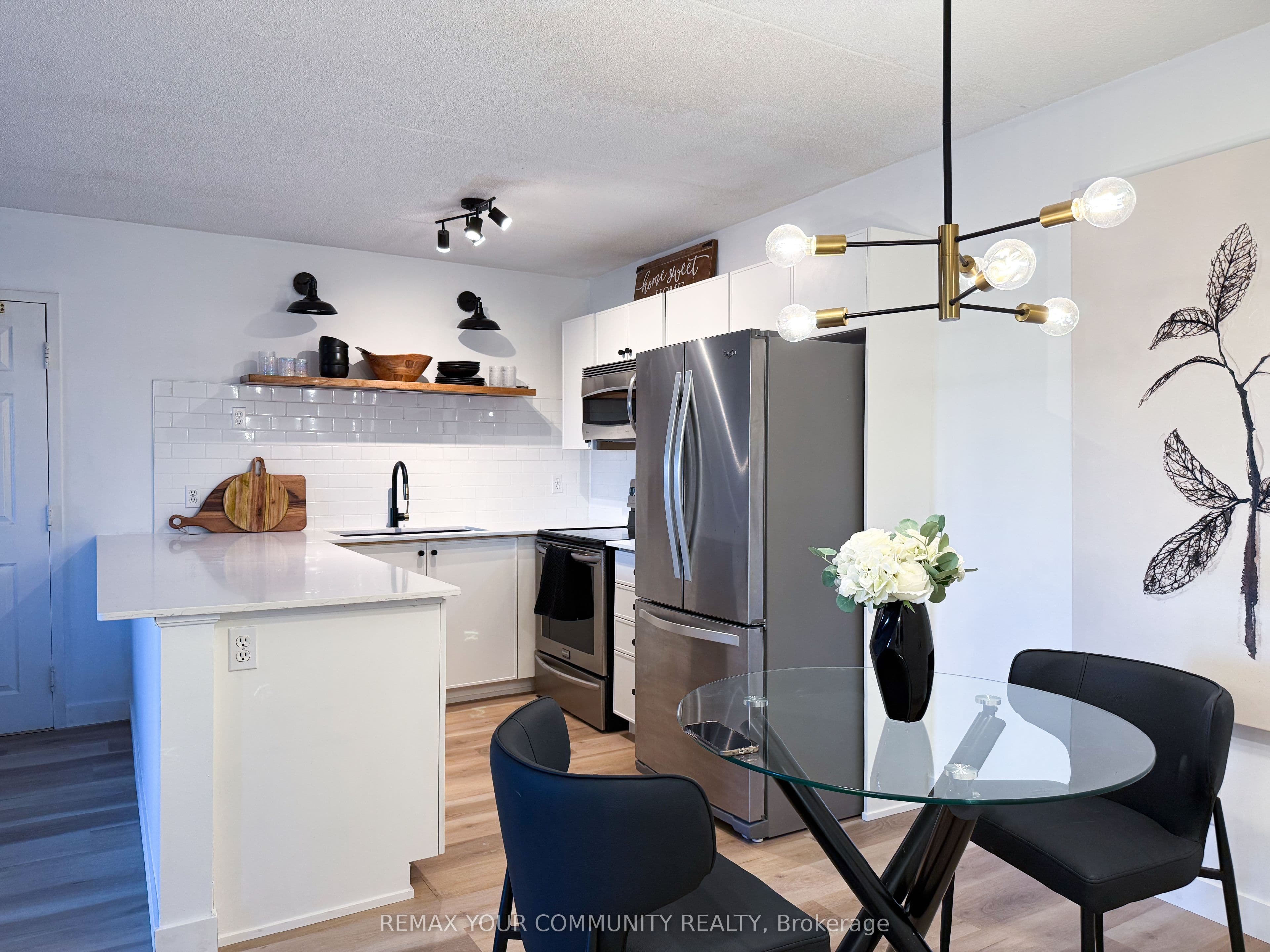 1800 Walker's Line, Burlington, ON, Palmer