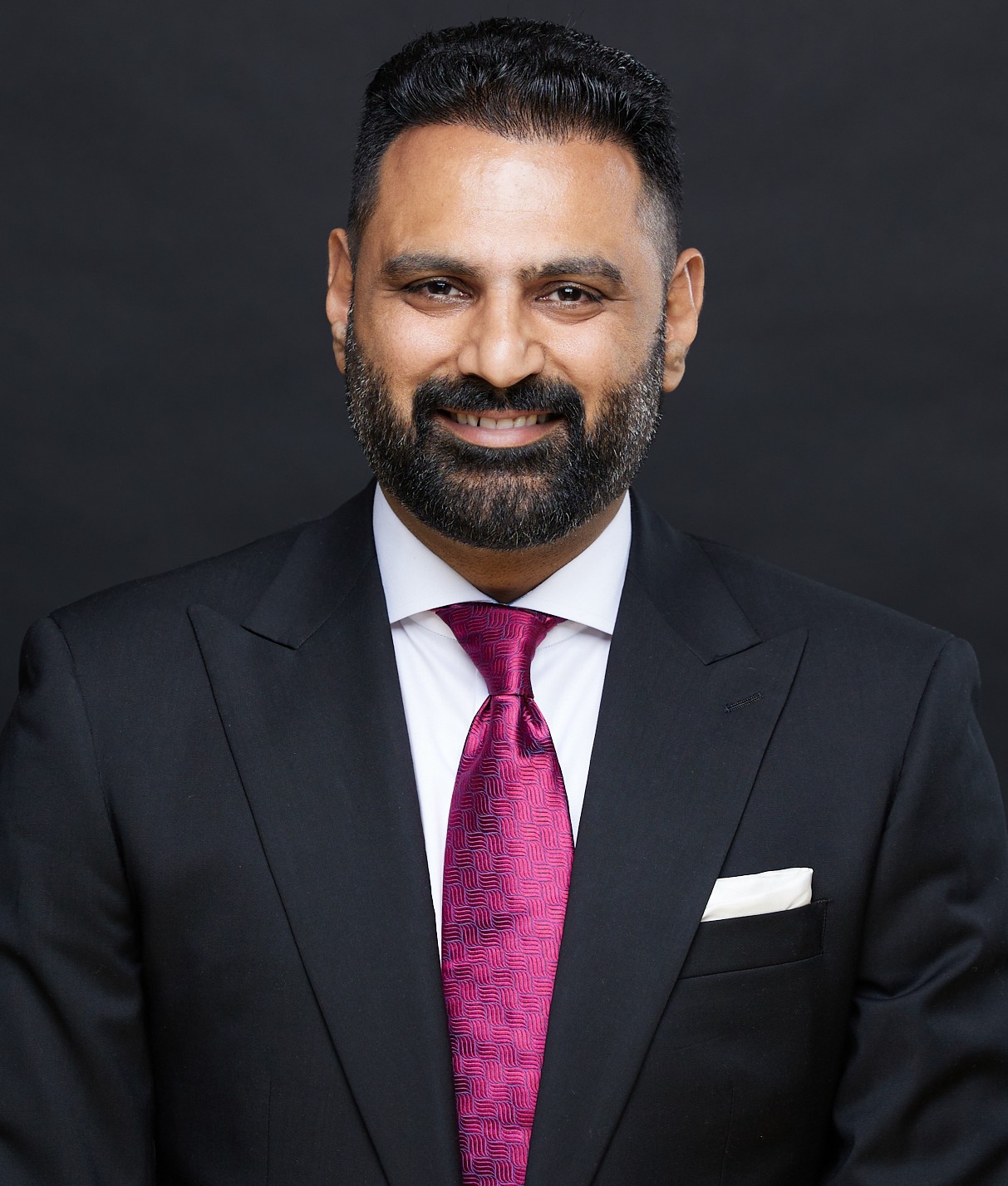 Savie Wander headshot